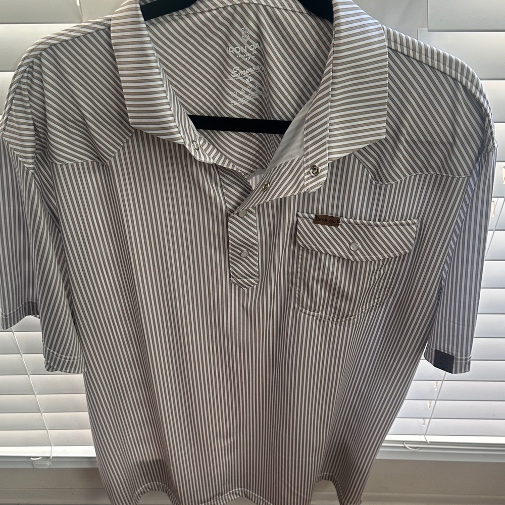 Iron oak men’s western shirt size XL. Very good condition
